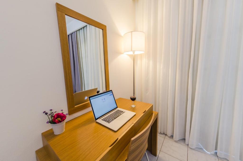 Hotel Nereides Patitiri Quarto foto