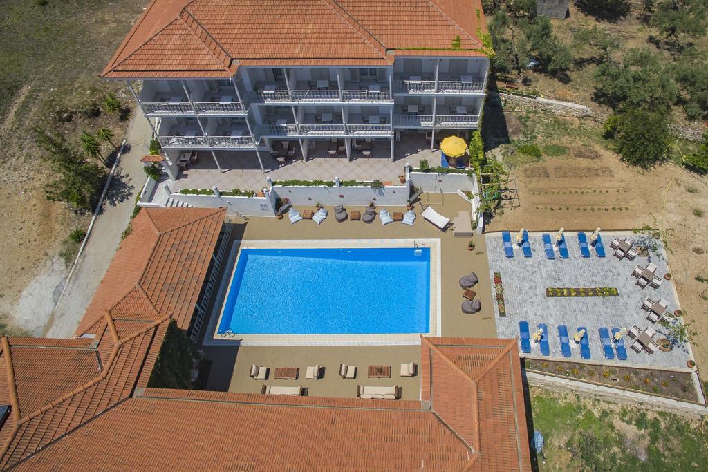 Hotel Nereides Patitiri Exterior foto