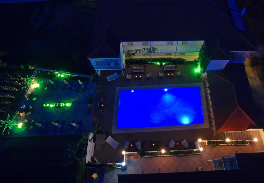 Hotel Nereides Patitiri Exterior foto