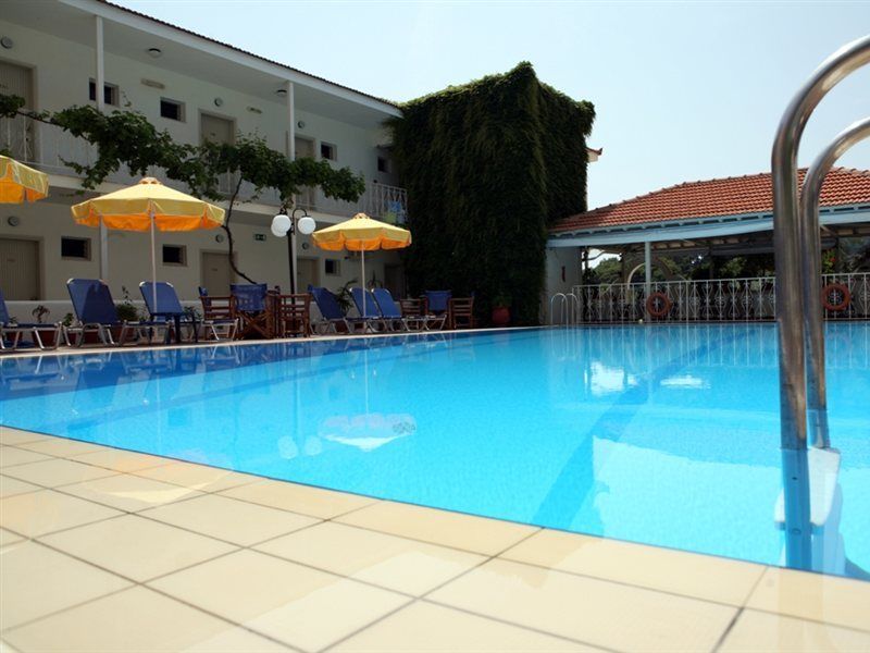 Hotel Nereides Patitiri Exterior foto